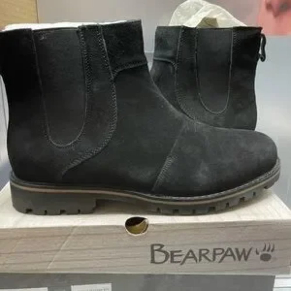BNWT Mens BearPaw boot size 10 Black